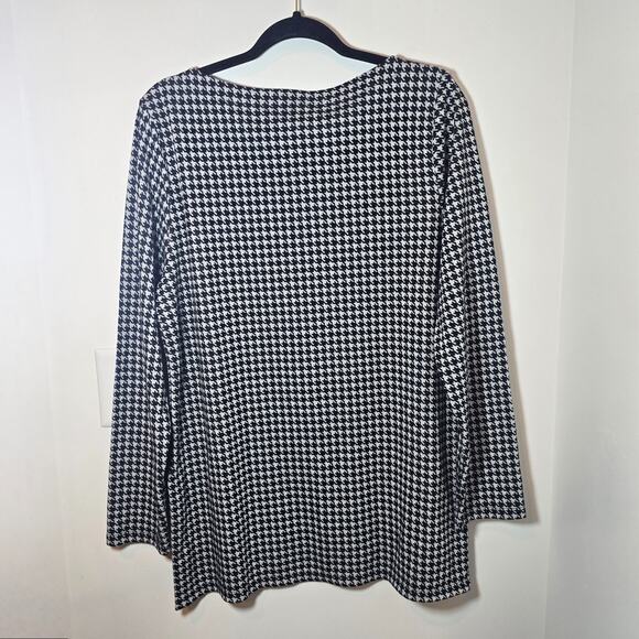 Talbots Classic Houndstooth Top sz L Knit Cotton White Black Sweater Preppy - Picture 5 of 9